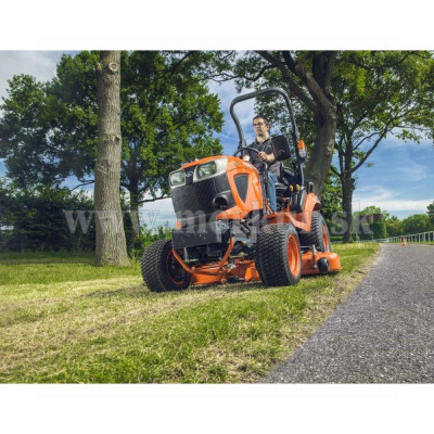 KUBOTA BX261 D CAB traktor komunalny /zimný set/