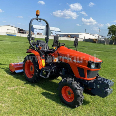 KUBOTA EK1-261 DT traktor set s rotavátorom + pluh + závažie