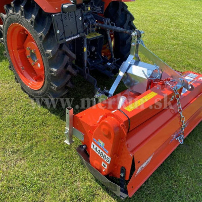 KUBOTA EK1-261 DT traktor set s rotavátorom + pluh + závažie