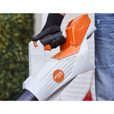 STIHL BGA 60 aku fúkač SET nabíjačka + 2x aku 30