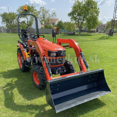 Kubota EK1261 Traktor s nakladačom Me05 set