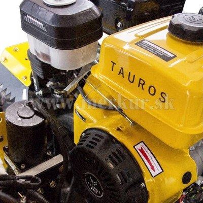 TAUROS ZX18 benzín 4x4 malotraktor