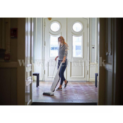 NILFISK Combi Washer stroj na umývanie a vysávanie podláh