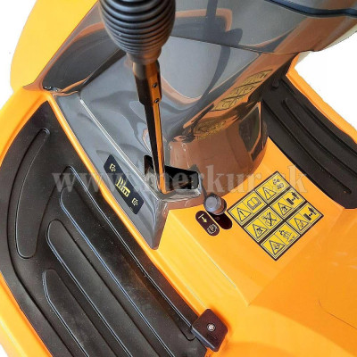 STIGA Combi 372 traktorová kosačka