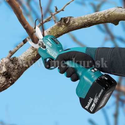 MAKITA DUP181Z aku nožnice na konáre bez batérie a nabíjačky
