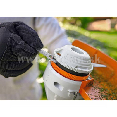 STIHL FSA 30 SET AKU vyžínač + 1x AKU AS2 + nabíjačka AL1
