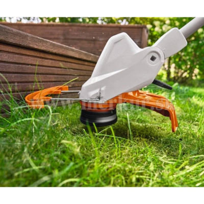 STIHL FSA 50 SET akumulátorový vyžínač (2x aku + nabíjačka)