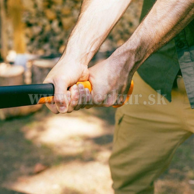 FISKARS sekera štiepacia X-series X24S 1069105