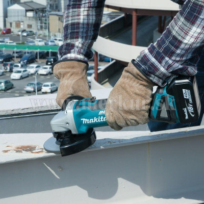 MAKITA DGA504RTJ brúska uhlová + 2x aku 5Ah + rýchlonabíjačka