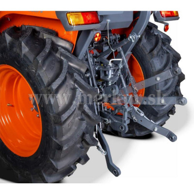 KUBOTA L1382 D ROPS traktor poľnohospodársky
