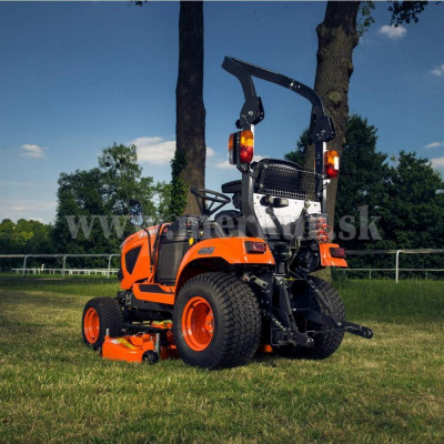 KUBOTA BX231 D ROPS  traktor komunalny
