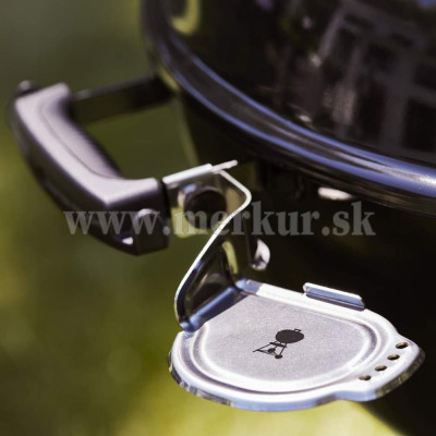 WEBER gril na drevené uhlie Master-Touch GBS Premium E-5775 57cm