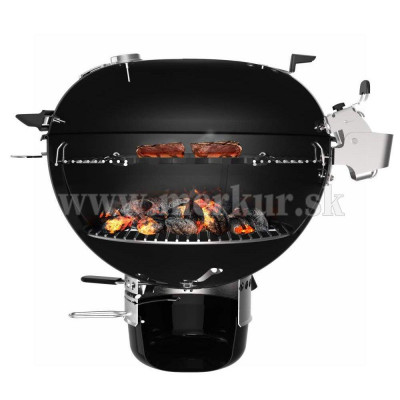 WEBER gril na drevené uhlie Master-Touch GBS Premium E-5775 57cm