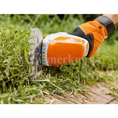 STIHL HSA 26 AKU SET akumulátorové nožnice na trávu 2v1  bez akum. a nabíjačky