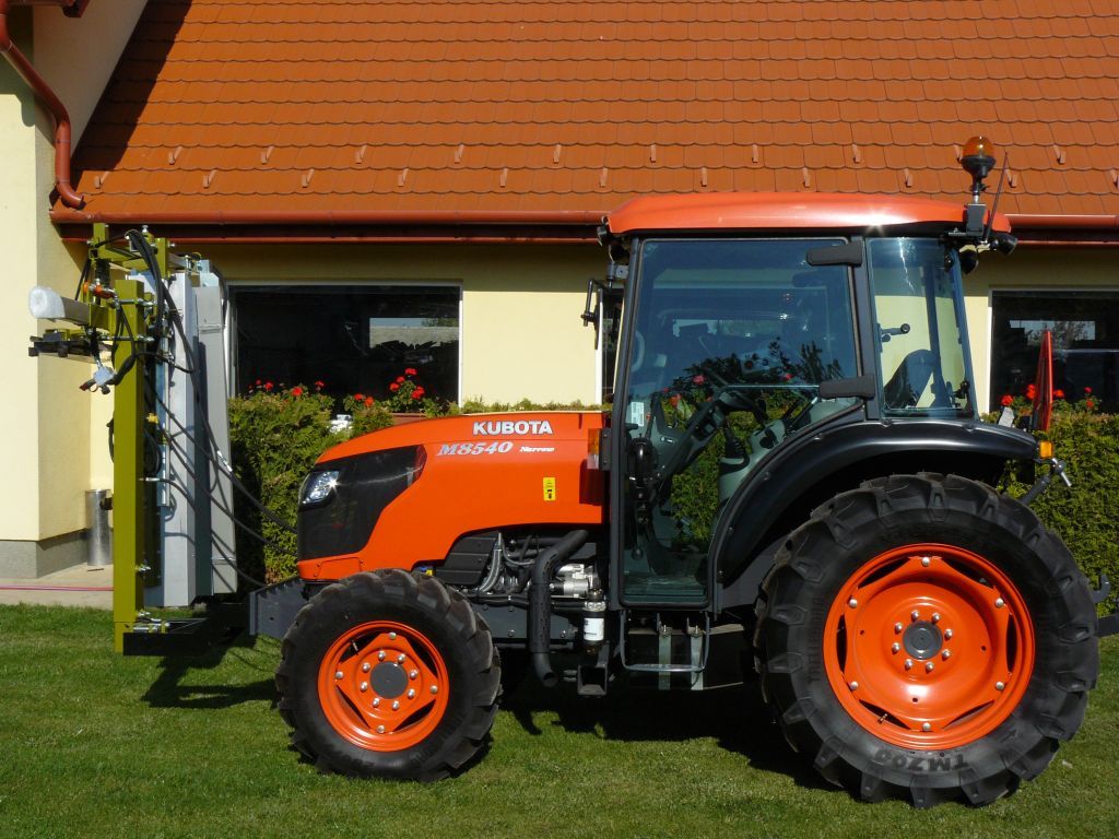 Kubota M8540 Narrow Cab Traktor Záhradná Technika Merkur Slovakia Sro